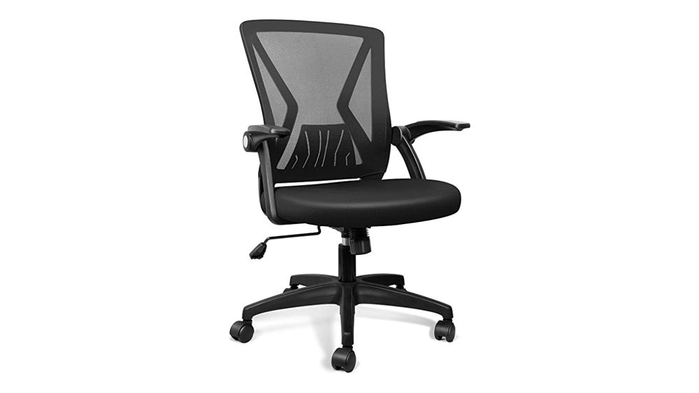 3. QOROOS MID BACK MESH OFFICE CHAIR